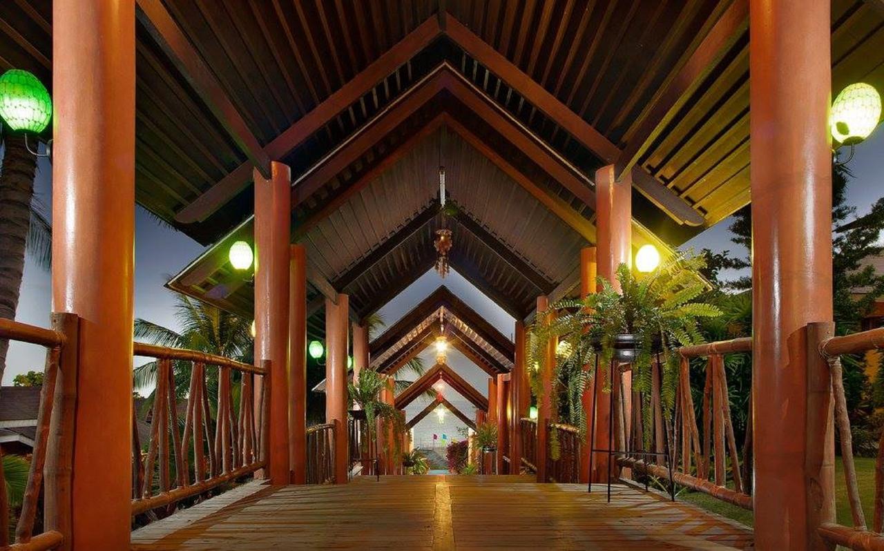 Flushing Meadows Resorts & Playground Panglao Exterior foto