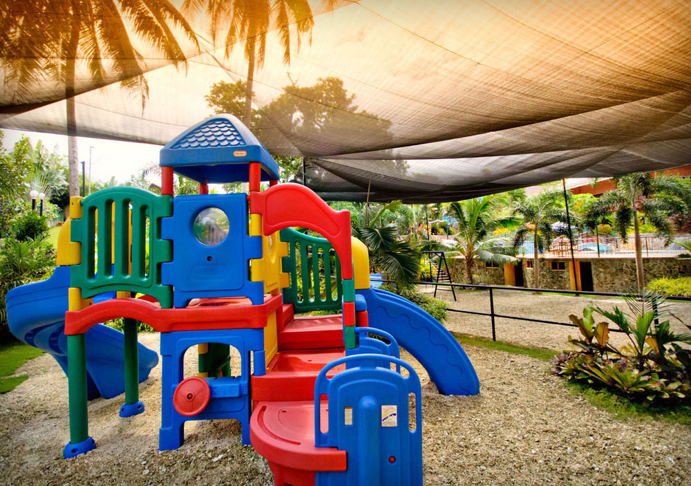 Flushing Meadows Resorts & Playground Panglao Exterior foto