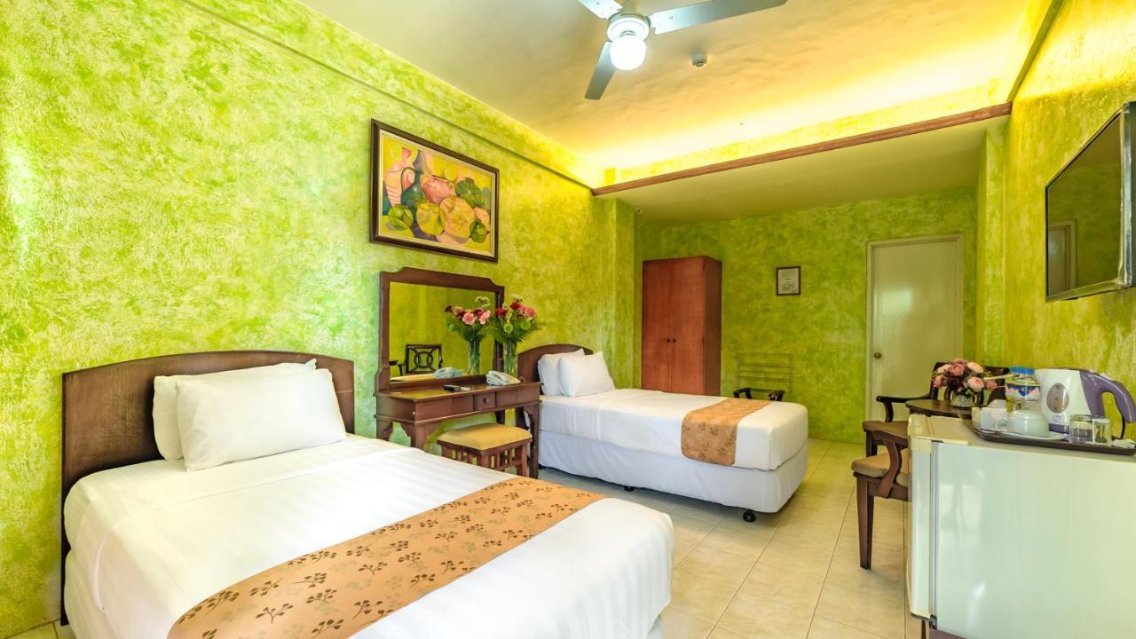 Flushing Meadows Resorts & Playground Panglao Exterior foto